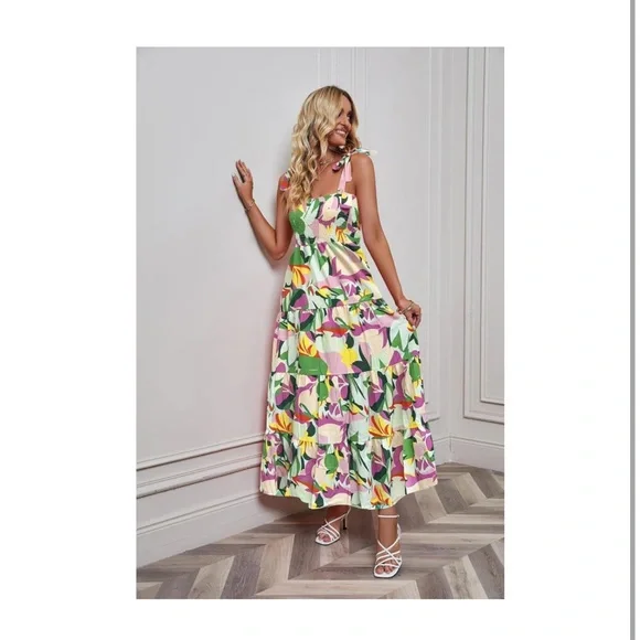 Vibrant Maxi Dress - Picture 4 of 4